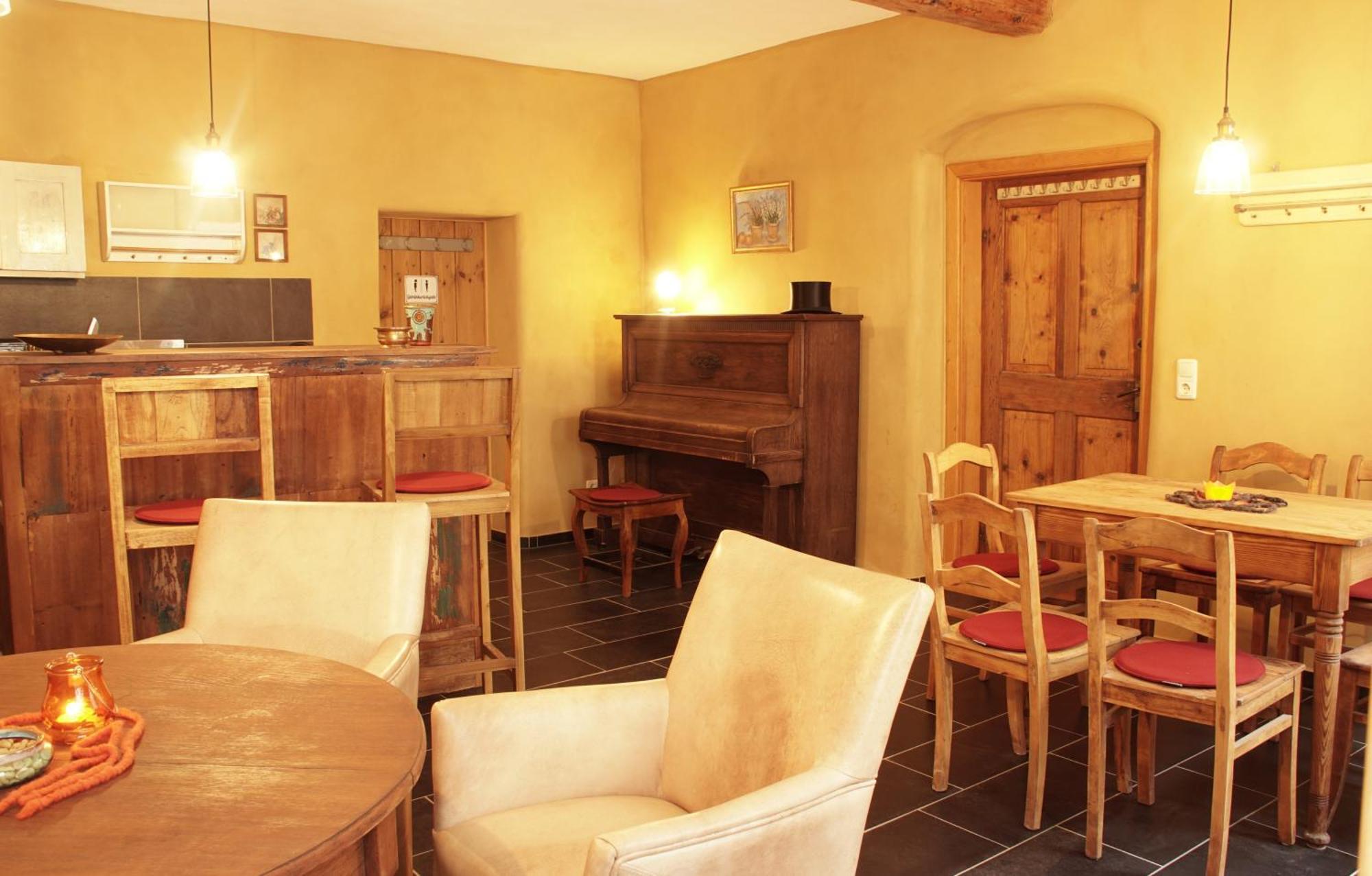 Pension Zum Hirschstein Greiz Exterior photo